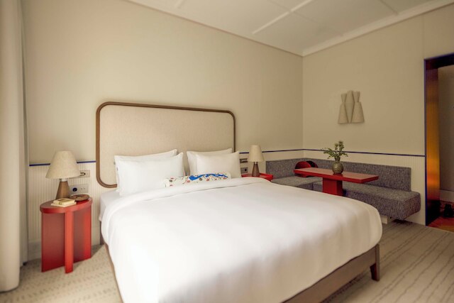 ミイロ シュピッテルベルク NEW OPENING