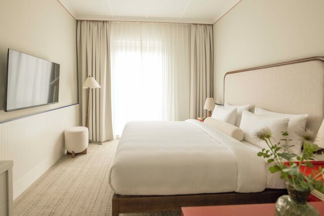 ミイロ シュピッテルベルク NEW OPENING