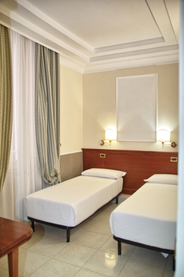 ホテル ヒベリア