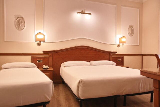 ホテル ヒベリア