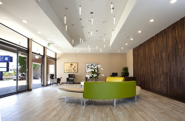 リダック ゲートウェイ ホテル イン トーランス