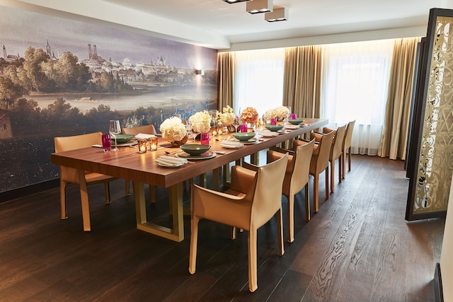 ホテル フィア ヤーレスツァイテン ケンピンスキー ミュンヘン