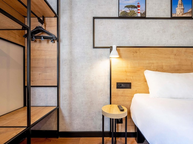 イビス ラ ロシェル ヴューポール