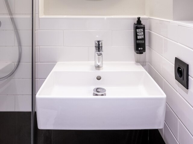 イビス ラ ロシェル ヴューポール