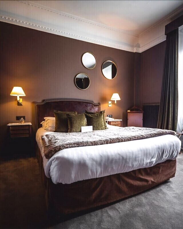 ホテル カールトン