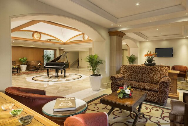 ラマダ プラザ パーム グローヴ