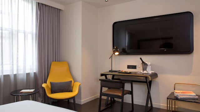 ホルムズ ホテル ロンドン