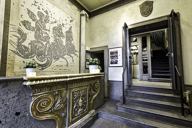 ホテル ディプロマティック