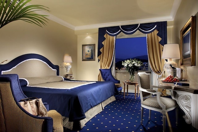 ロイヤル オリンピック ホテル