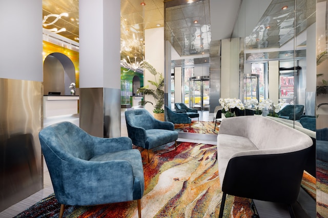 OYO タイムズ スクエア