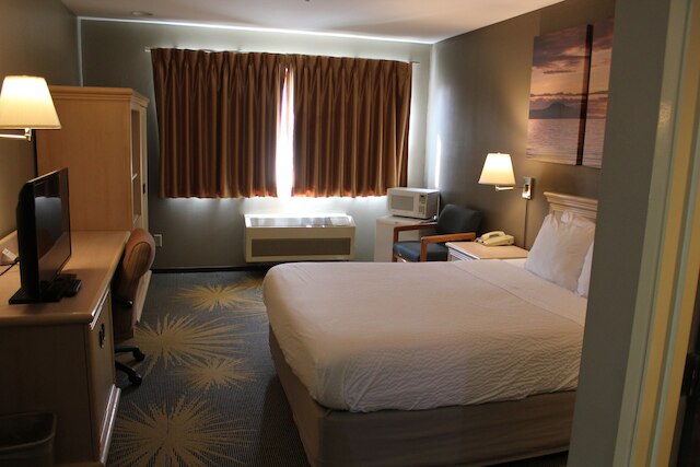 デイズ イン バイ ウィンダム シータック エアポート