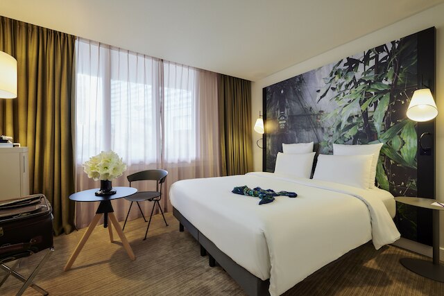 ホテル メルキュール パリ ラ デファンス