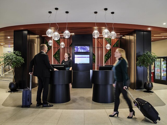 ホテル メルキュール パリ ラ デファンス