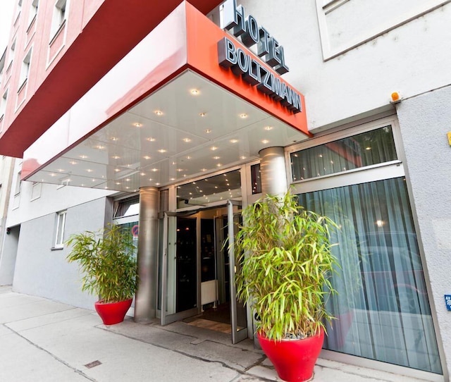 ホテル ボルツマン