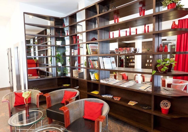 ホテル ボルツマン