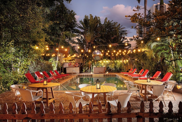 フリーハンド マイアミ