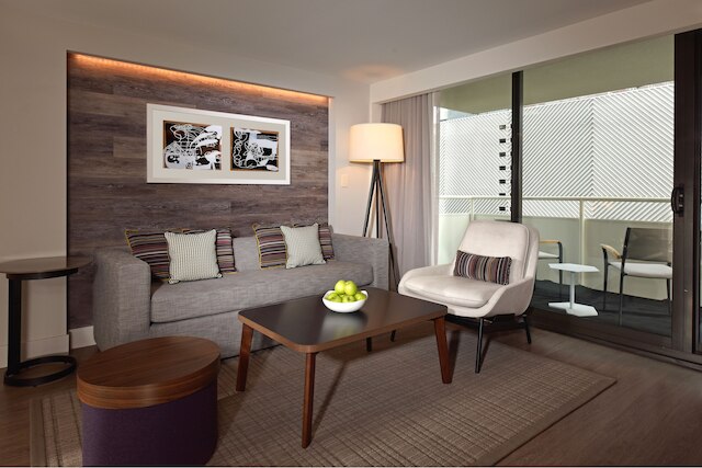 ワーウィック デンバー