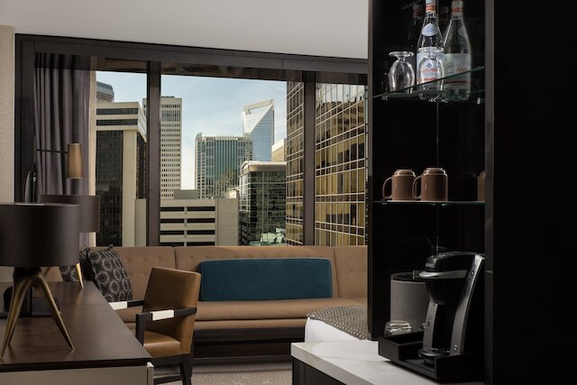 オムニ シャーロット ホテル