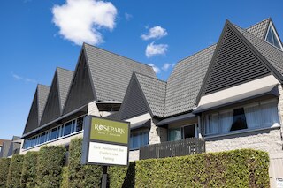 オークランド ローズ パーク ホテル