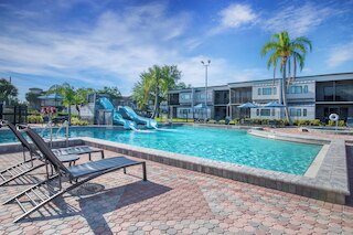 オービット ワン バケーション ヴィラズ