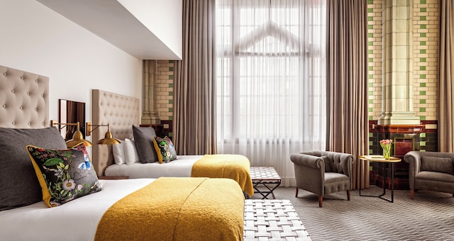 キンプトン クロックタワー by IHG