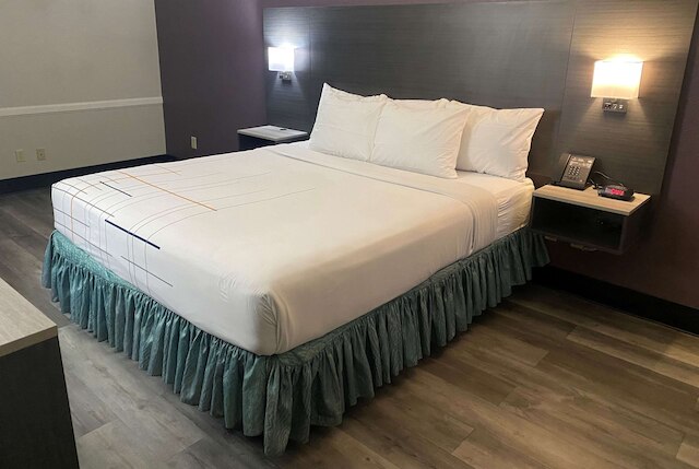 ラ キンタ イン バイ ウィンダム ベーカーズフィールド サウス