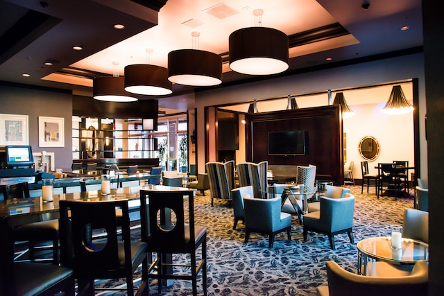 プラチナホテル