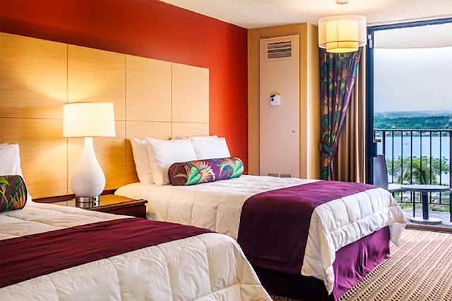 ヒロ ハワイアン ホテル, トレードマーク コレクション by ウィンダム