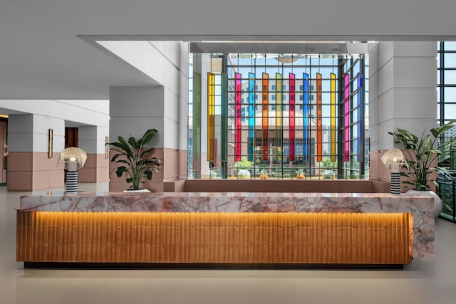 ダウンライト・オースティン、ルネッサンスホテル