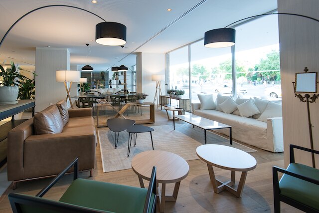 メリア レブレロス