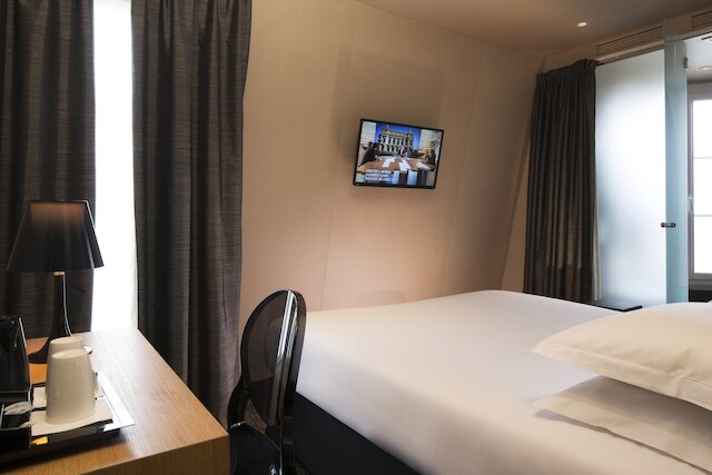 ベストウエスタンカルティエラテンパンテオン