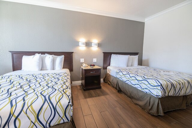 ホスピタリティ・イン・サン・ベルナルディノ / レッドランズ