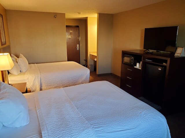 デイズ イン バイ ウィンダム シェリダン