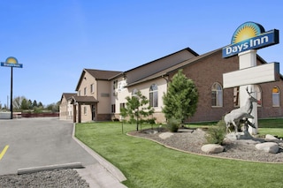 デイズ イン バイ ウィンダム シェリダン