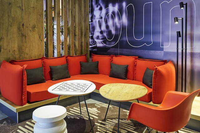 イビス バイヨンヌ センター