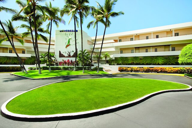 ロイヤル シー クリフ コナ by OUTRIGGER