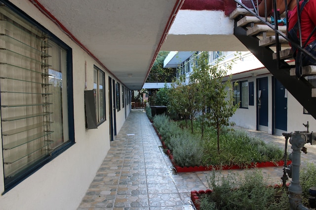 ロサンゼルス アドベンチャラー オール スイート ホテル アット ラックス