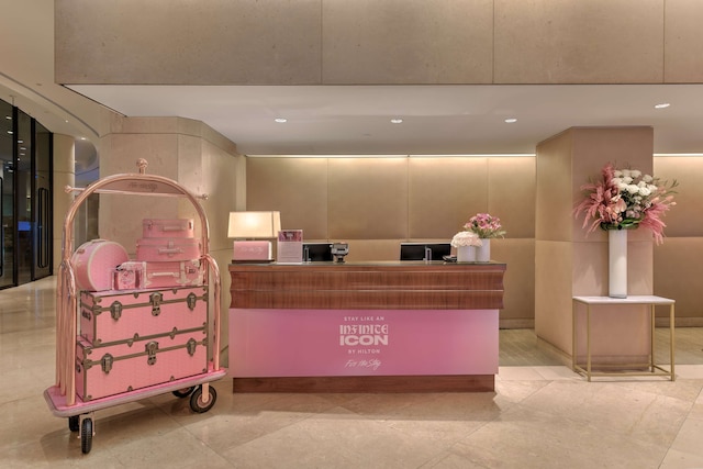 ザ ビバリー ヒルトン