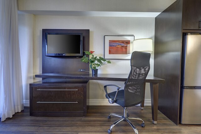 タウンインスイーツホテル