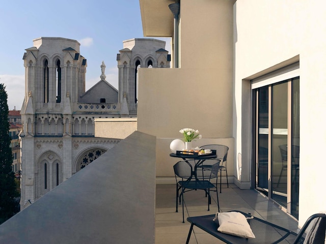 メルキュール ニース サントル ノートルダム