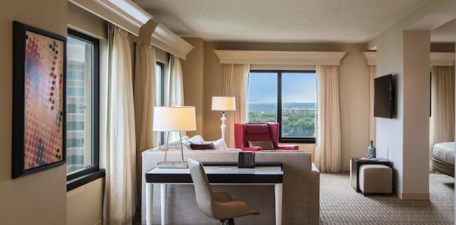 ルネッサンス オースティン ホテル