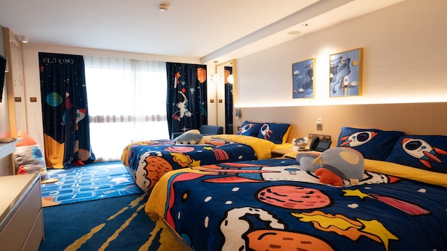 ホリデイ・イン ゴールデン マイル香港 by IHG (香港金域假日酒店)