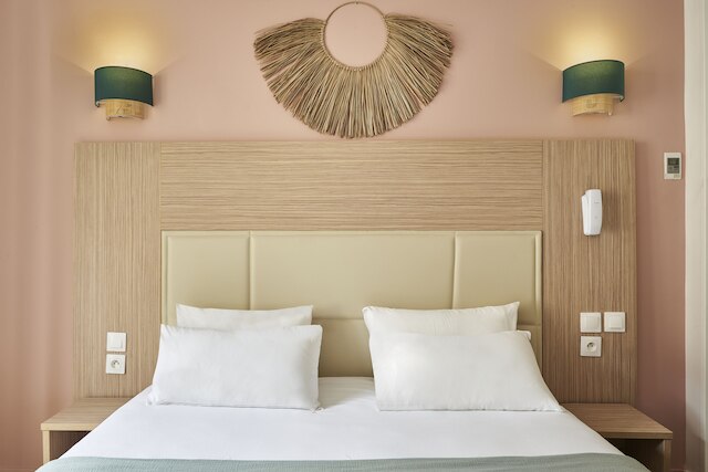 ホテル カバネル バイ ハッピーカルチャー