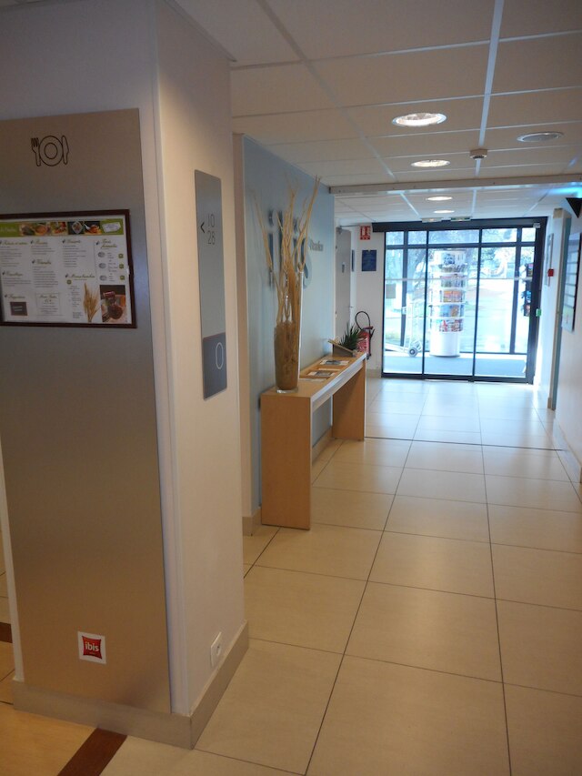 イビス レンヌ ボーリュー