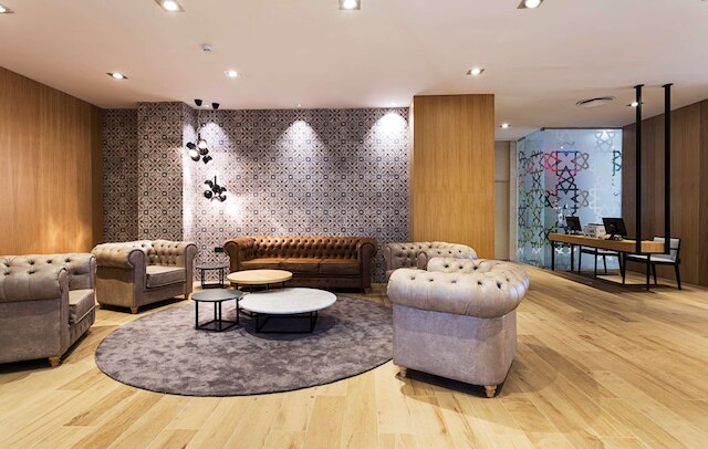 カタロニア ヒラルダ ホテル