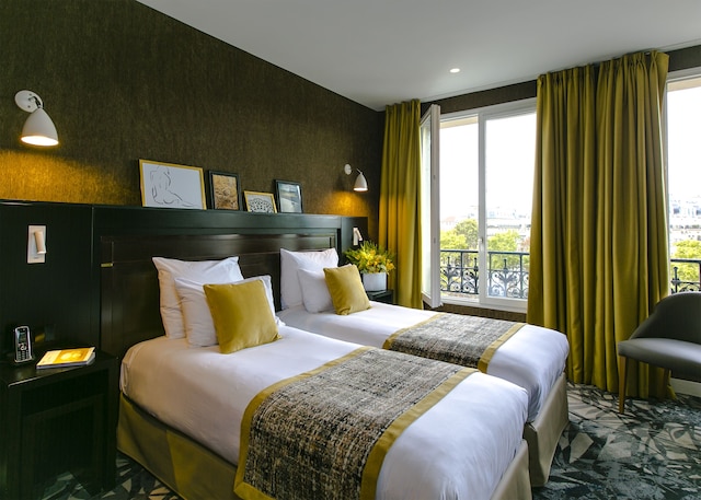 ヌーヴィル アルク ド トリオンフ