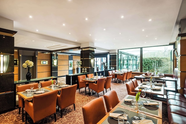 リンドナー  ホテル  デュッセルドルフ ゼーシュテルン パート オブ JDV バイ  ハイアット