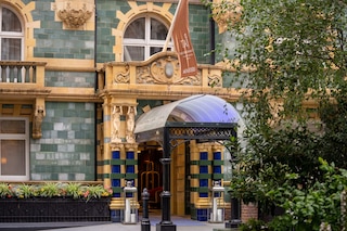 タージ 51 バッキンガム ゲート スイーツ アンド レジデンシーズ