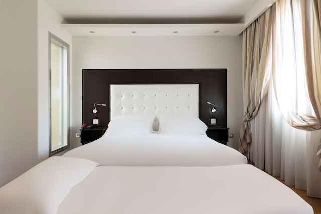 ホテル ロイヤル カセルタ