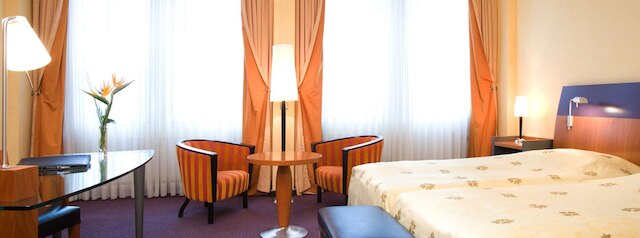 シュタイゲンベルガー グラフ ツェッペリン